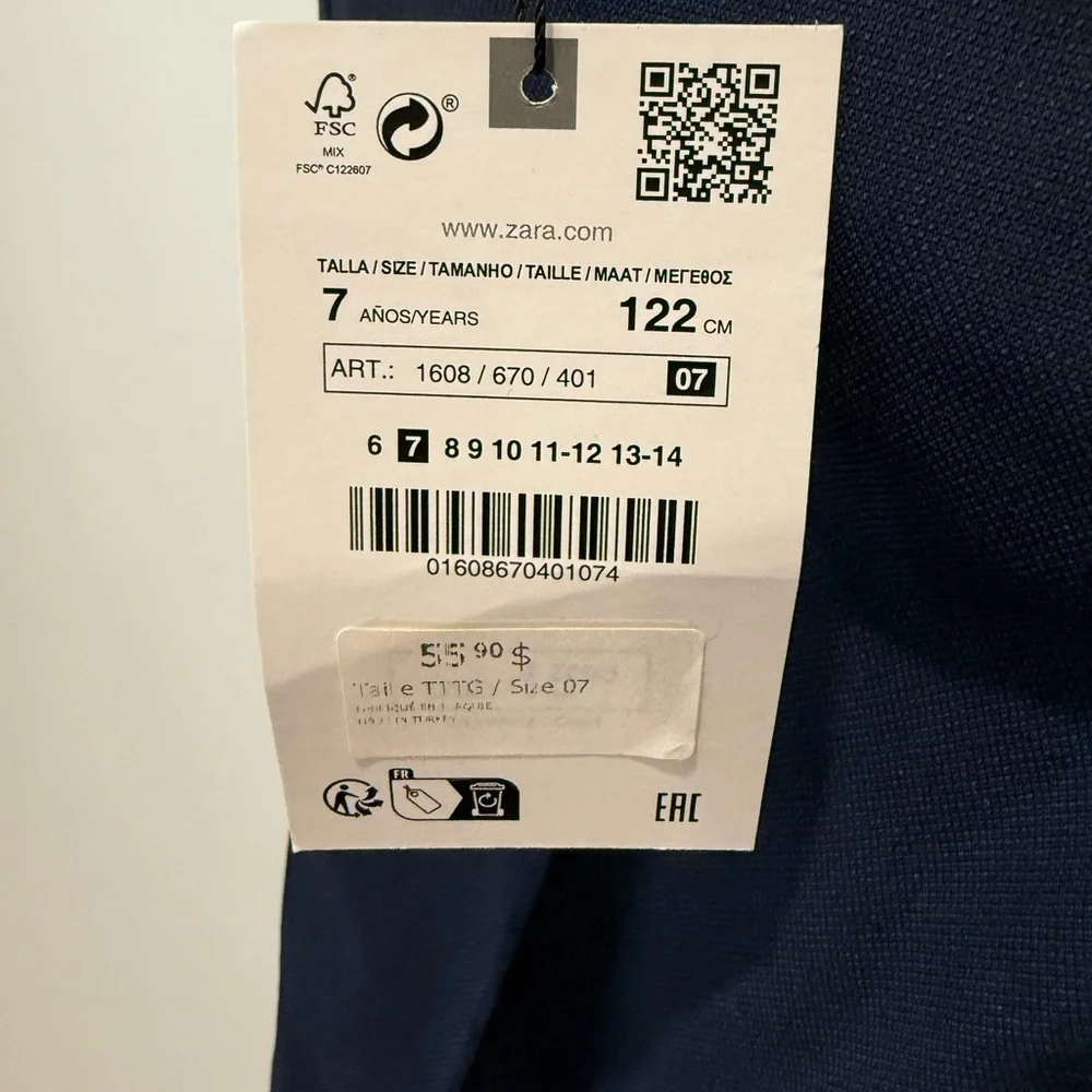 Boys Zara Classic White Button-Down Shirt with Navy Trousers - Picture 8 of 9